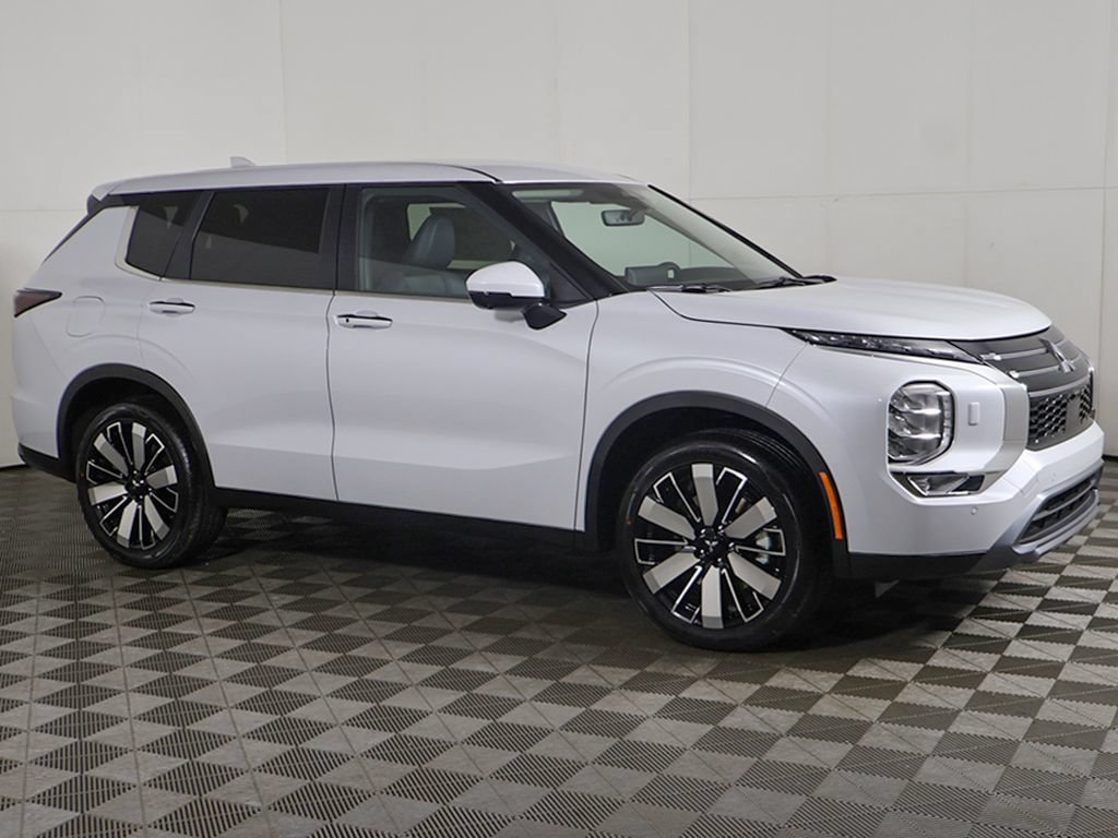 New 2026 Mitsubishi Outlander SE AWD/4WD image 17