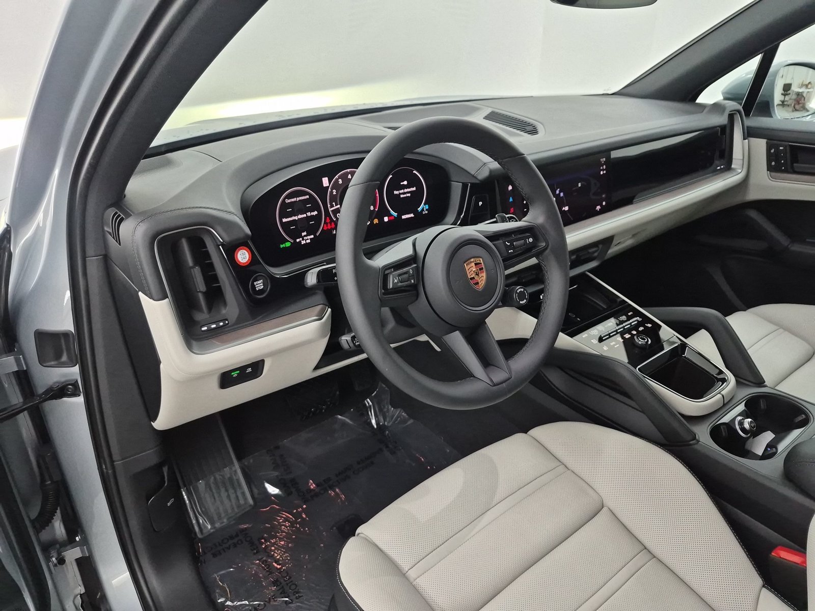 New 2026 Porsche Cayenne AWD/4WD image 4