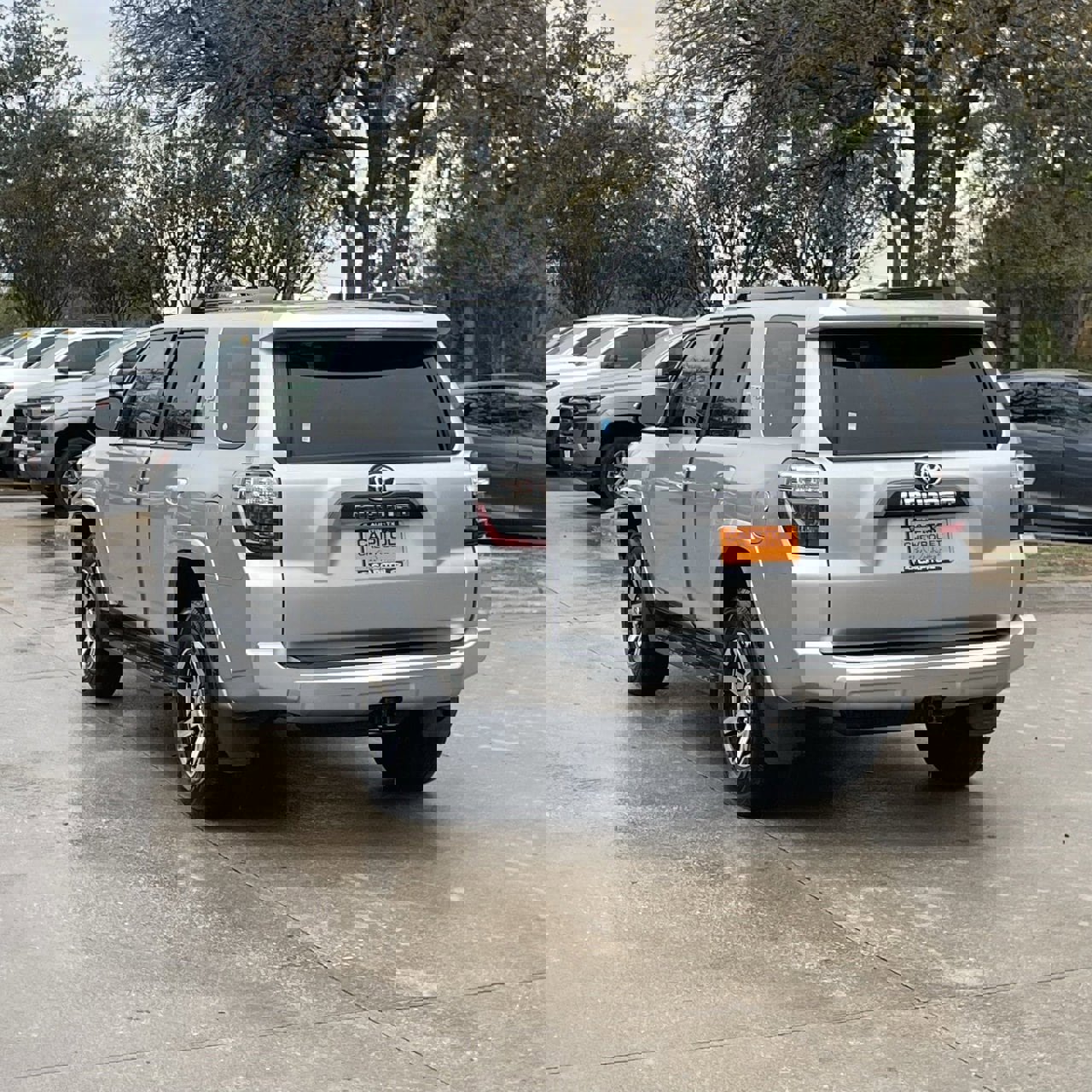 Used 2024 Toyota 4Runner TRD Off-Road image 4