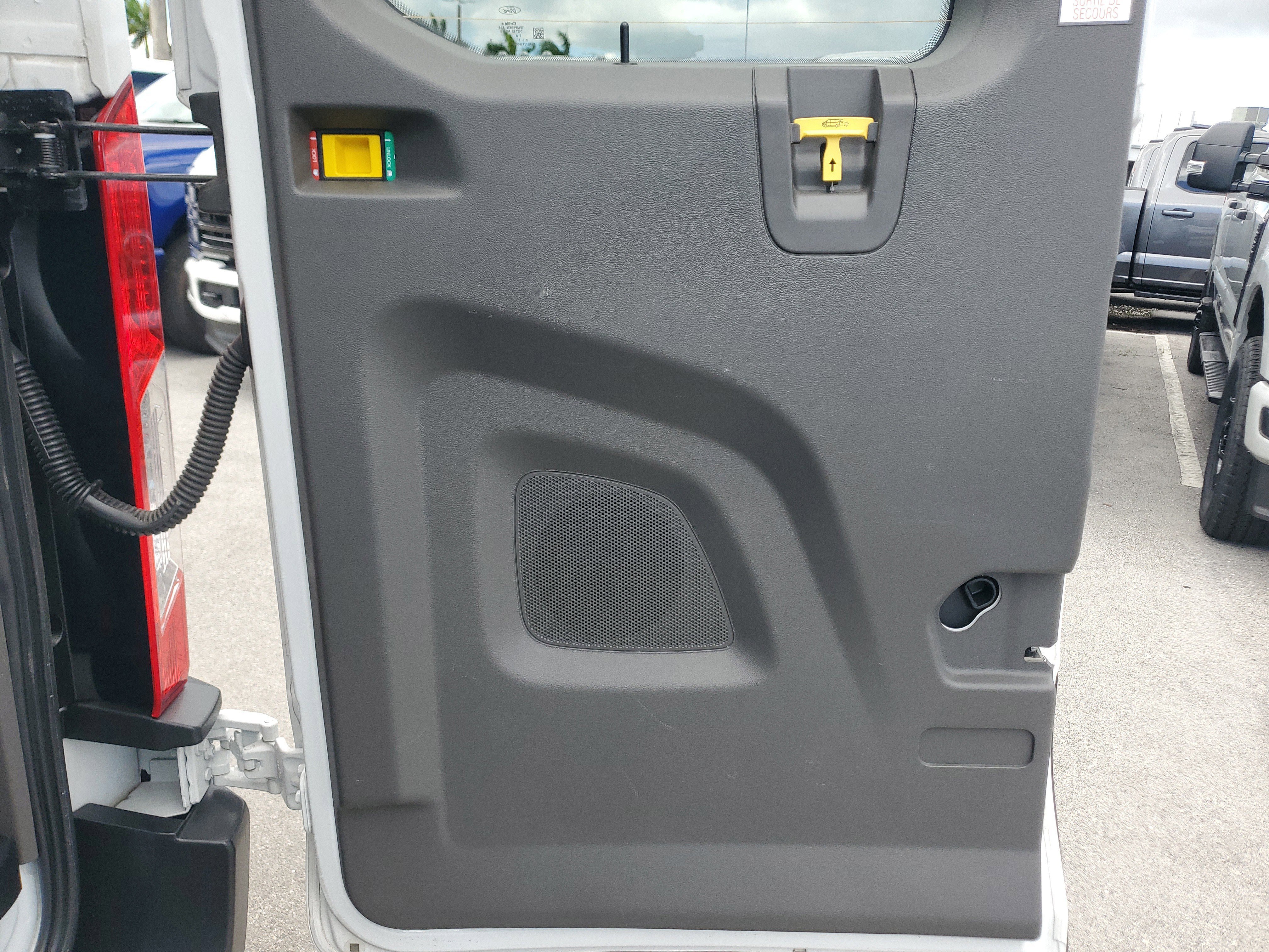 Used 2024 Ford Transit 350 XLT image 15