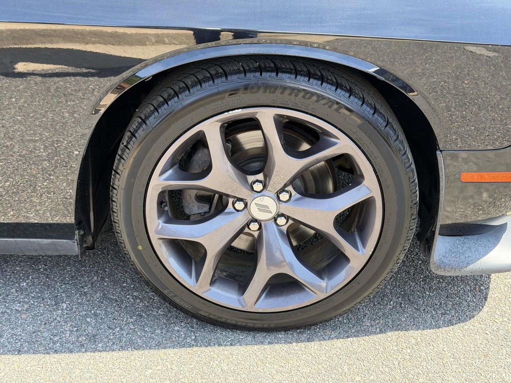 Used 2019 Dodge Challenger GT image 9