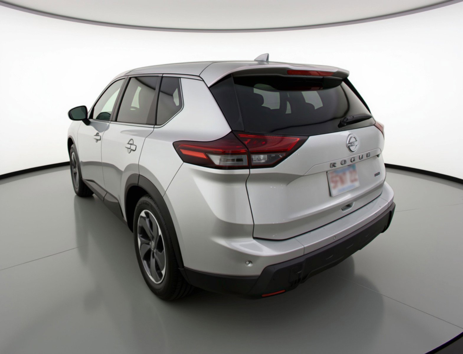 Used 2025 Nissan Rogue SV AWD/4WD image 6