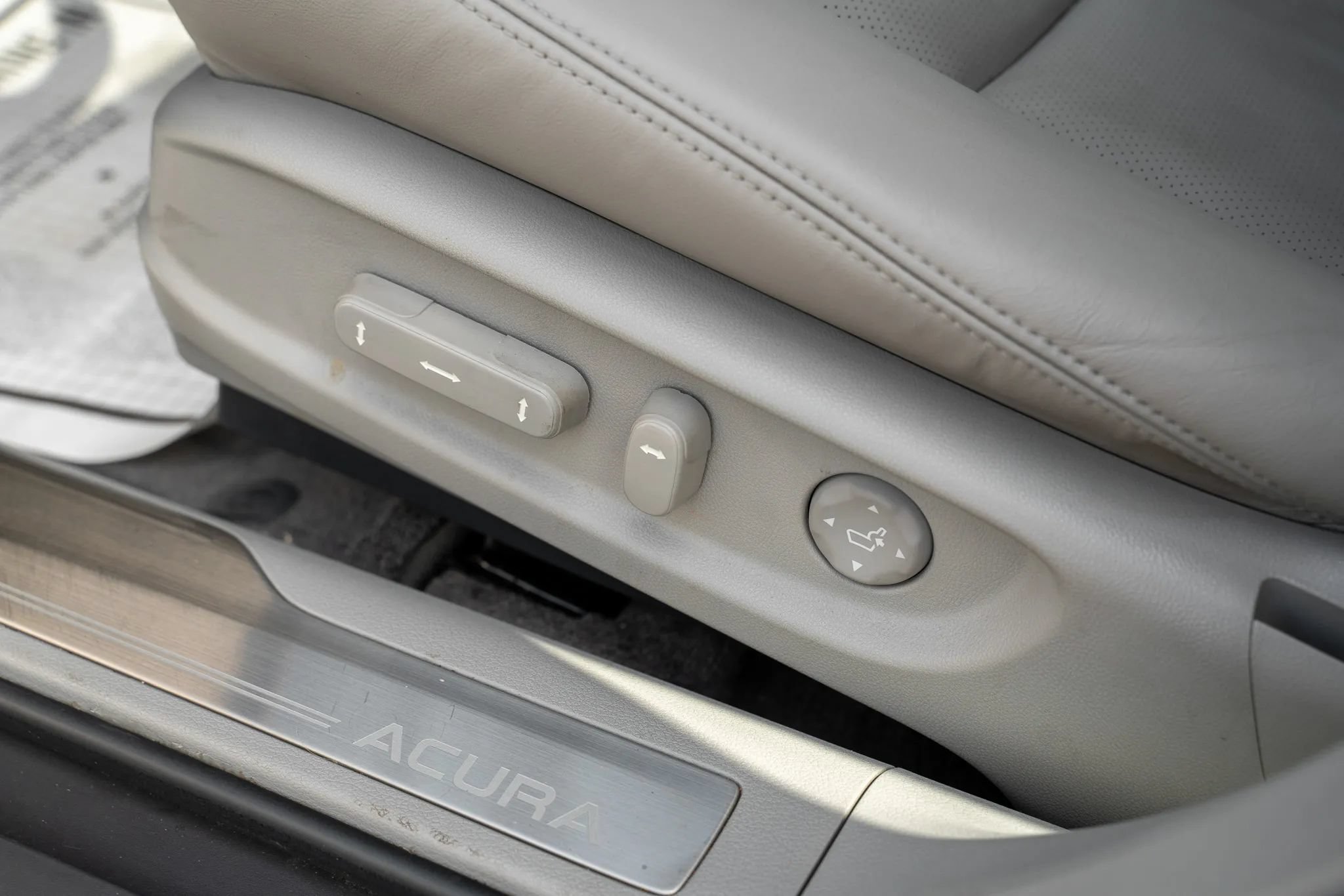 Used 2015 Acura RLX w/ Technology Package FWD image 15