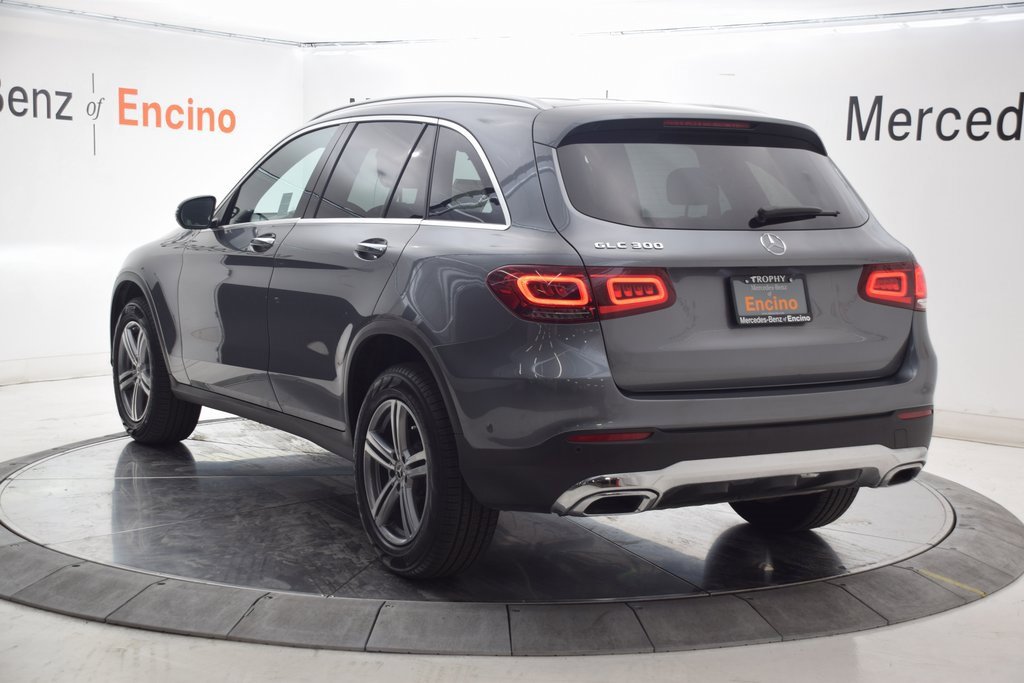 Used 2022 Mercedes-Benz GLC 300 image 4
