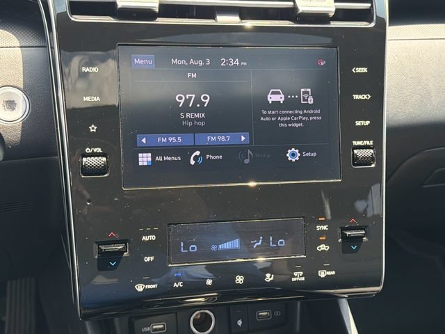 Used 2022 Hyundai Santa Cruz SEL Premium AWD/4WD image 16