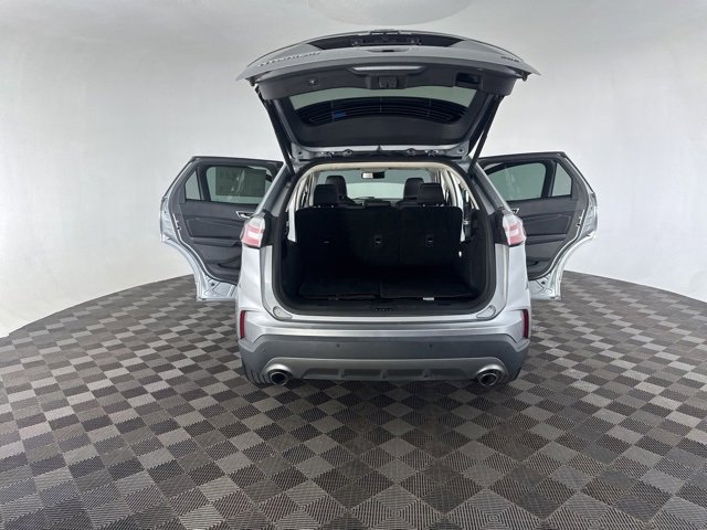 Used 2024 Ford Edge Titanium image 13