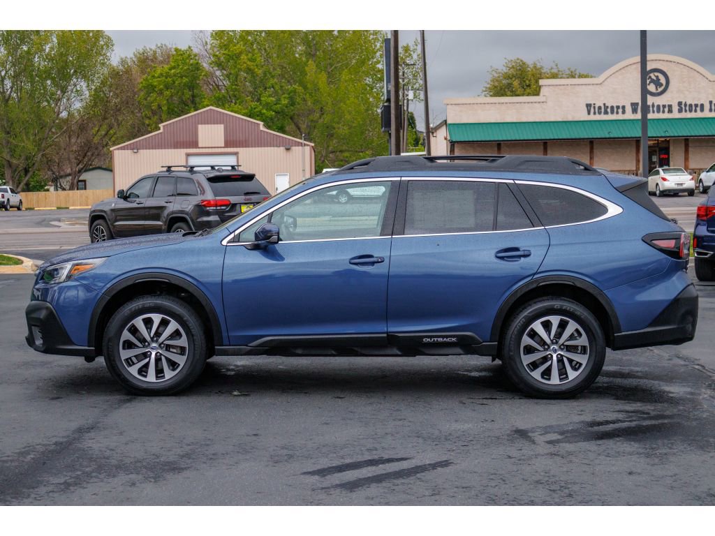 Used 2022 Subaru Outback Premium AWD/4WD image 6
