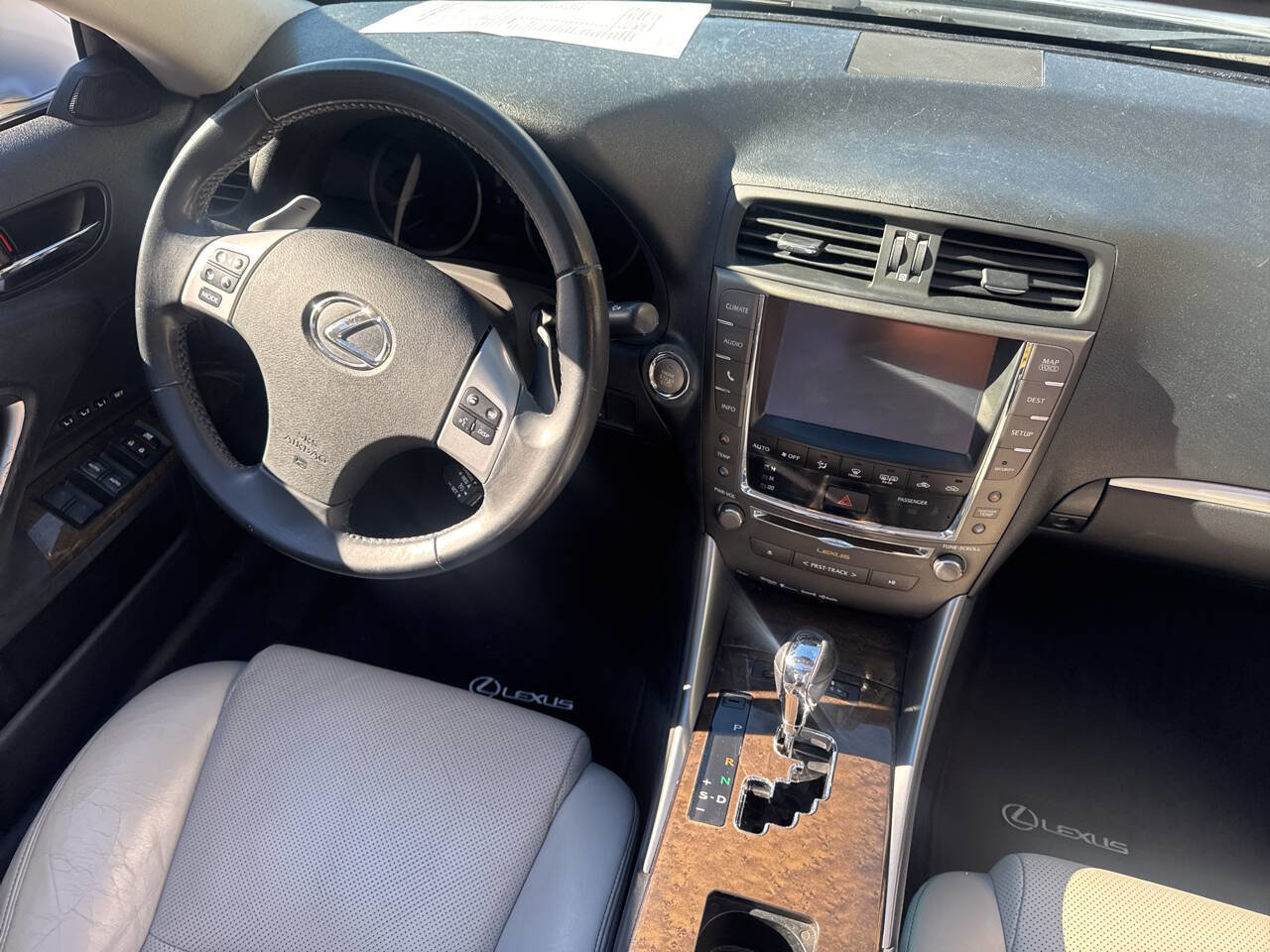 Used 2013 Lexus IS 250C w/ Luxury Pkg image 15