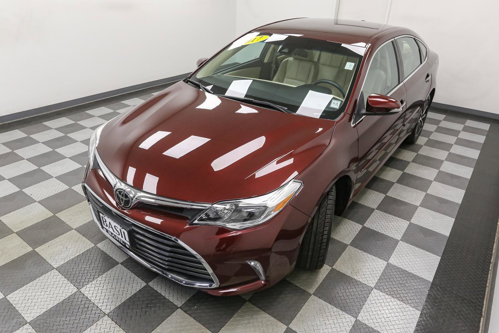 Used 2017 Toyota Avalon XLE w/ Carpet Mat Package image 6