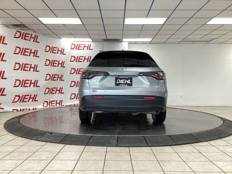 Used 2024 Honda HR-V LX image 6