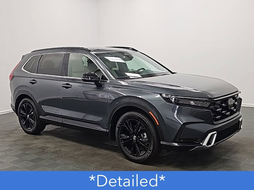 Used 2025 Honda CR-V Sport Touring image 2