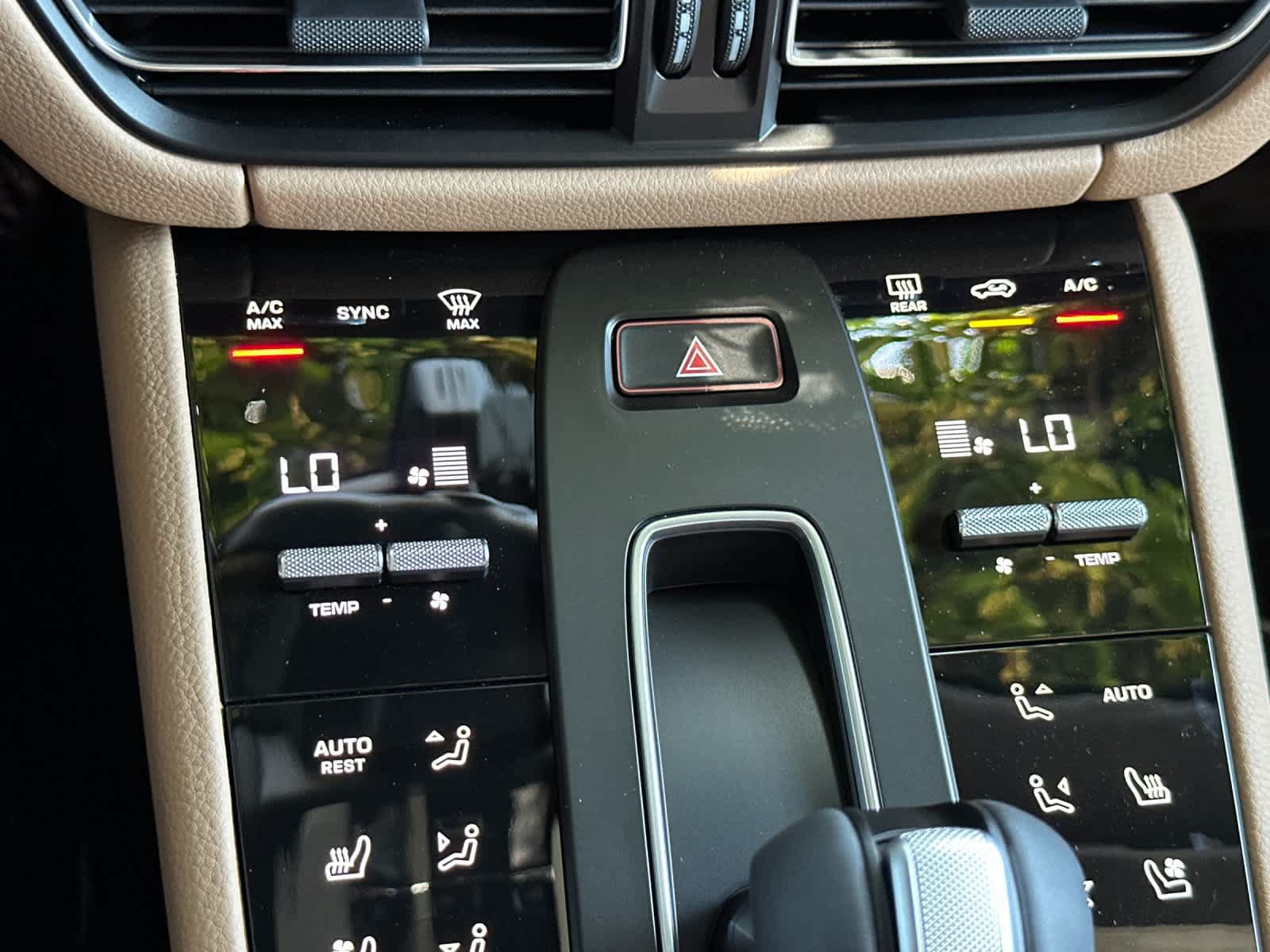New 2026 Porsche Macan AWD/4WD image 24