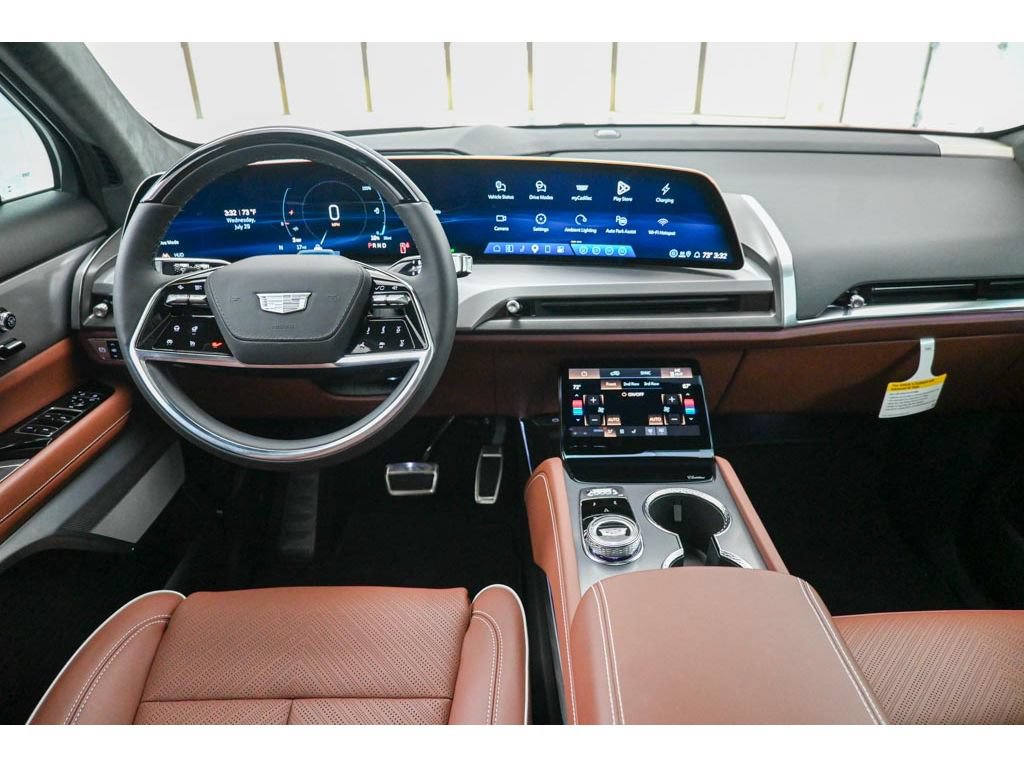 New 2027 Cadillac Vistiq Platinum AWD/4WD image 21
