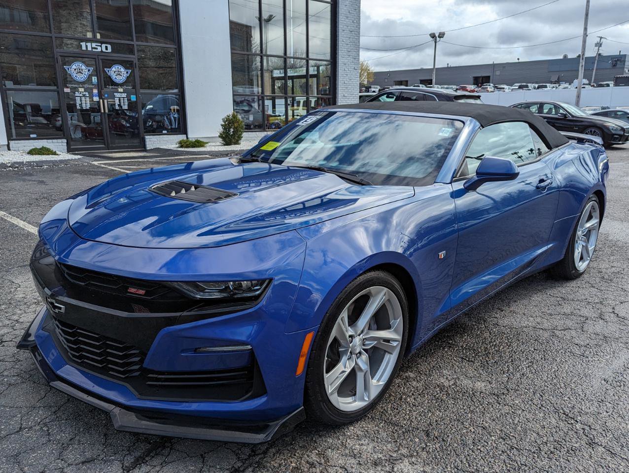Used 2019 Chevrolet Camaro SS image 2