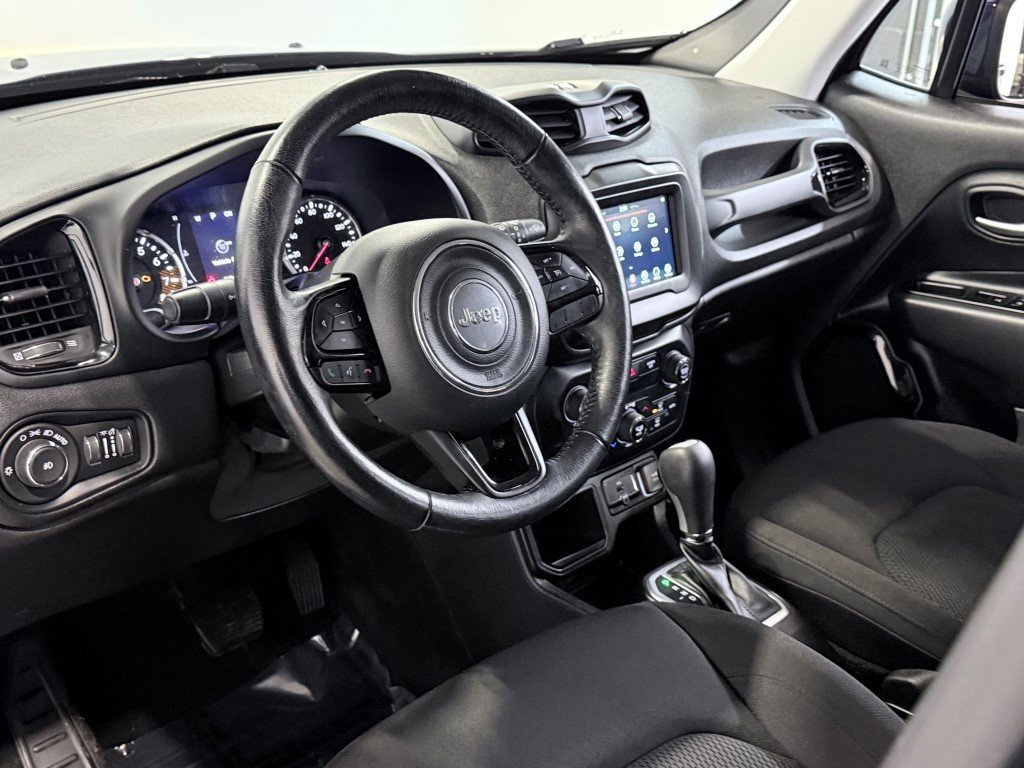 Certified 2020 Jeep Renegade Altitude image 16