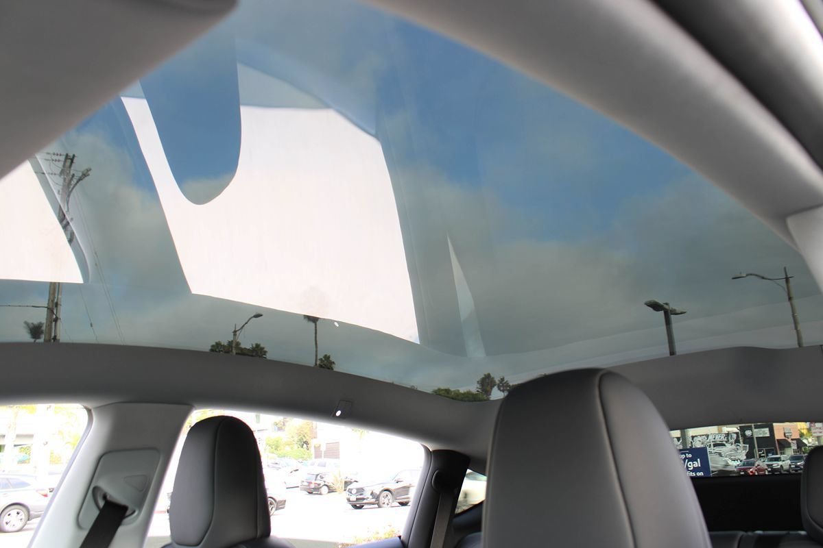 Used 2026 Tesla Model Y Long Range AWD/4WD image 33