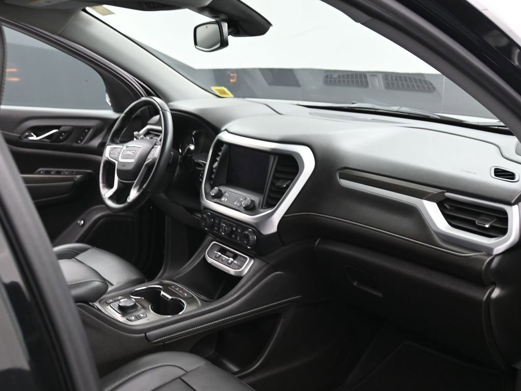 Used 2022 GMC Acadia SLT w/ Technology Package image 10