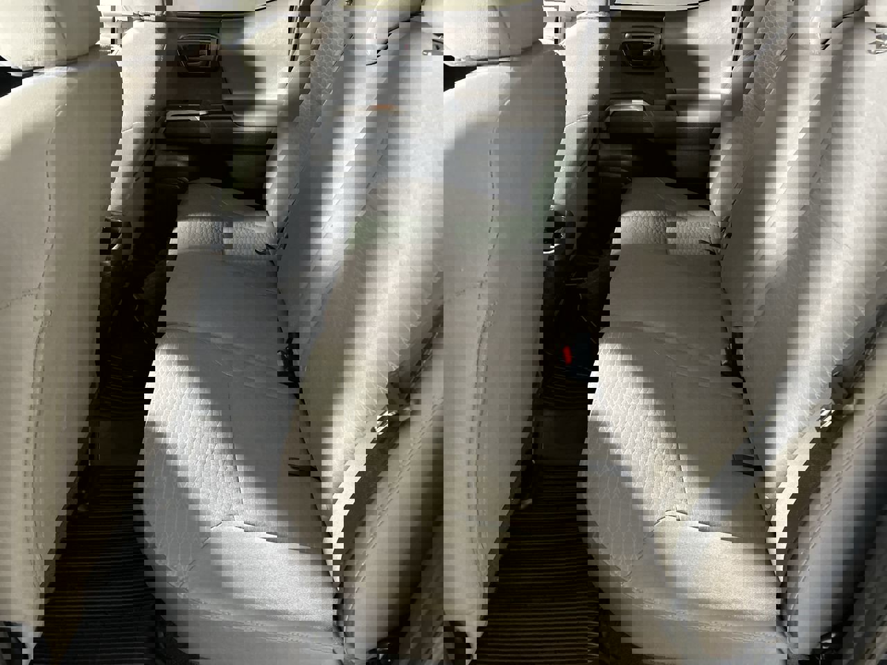 Used 2018 Toyota Tacoma SR5 image 24