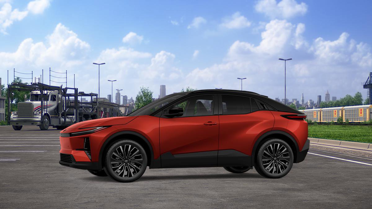 New 2026 Toyota C-HR image 5