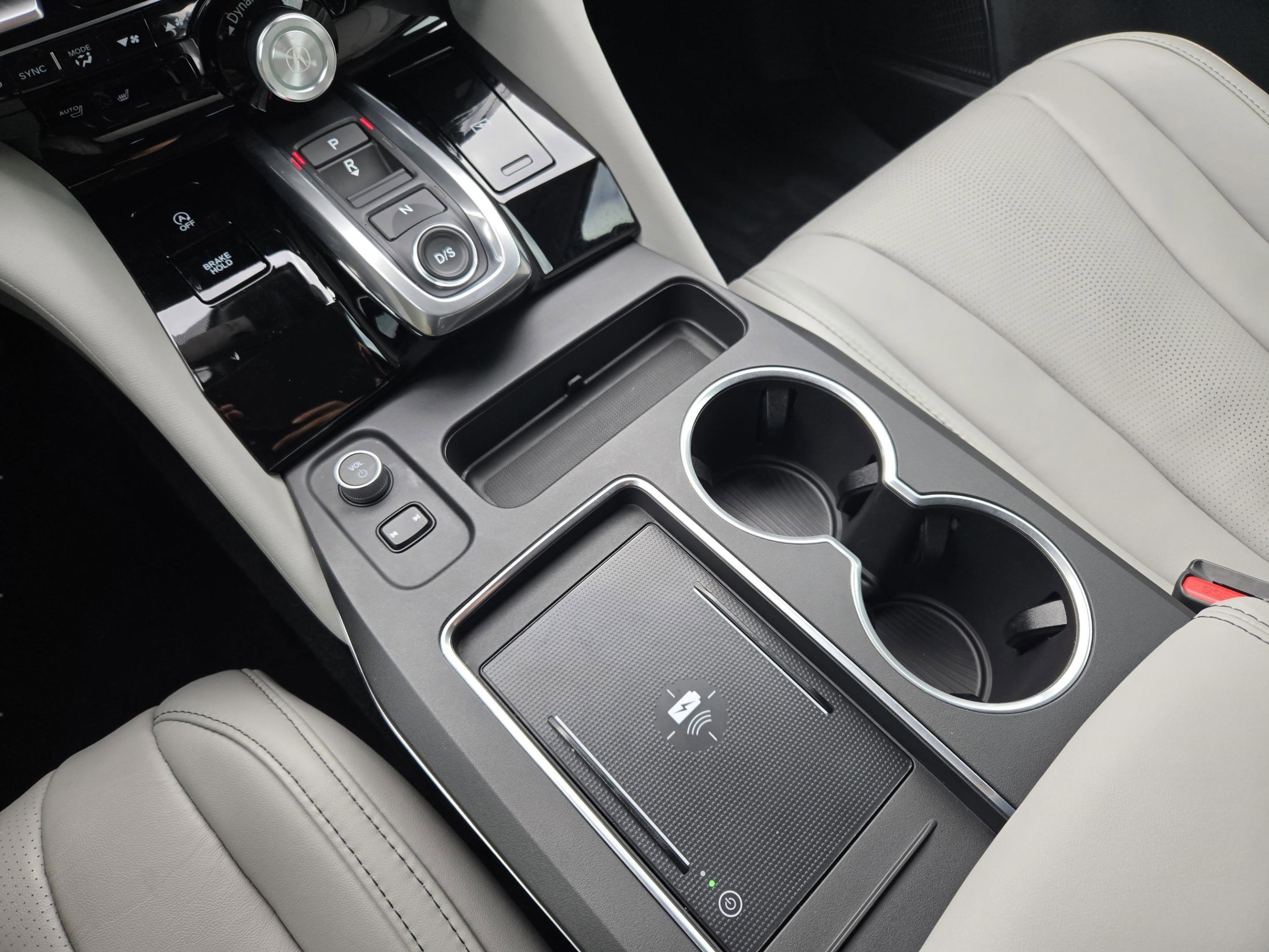 Certified 2026 Acura MDX w/ Technology Package image 12