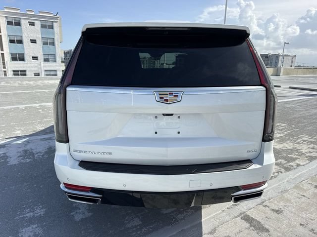 Used 2024 Cadillac Escalade Premium Luxury w/ Performance Package AWD/4WD image 25