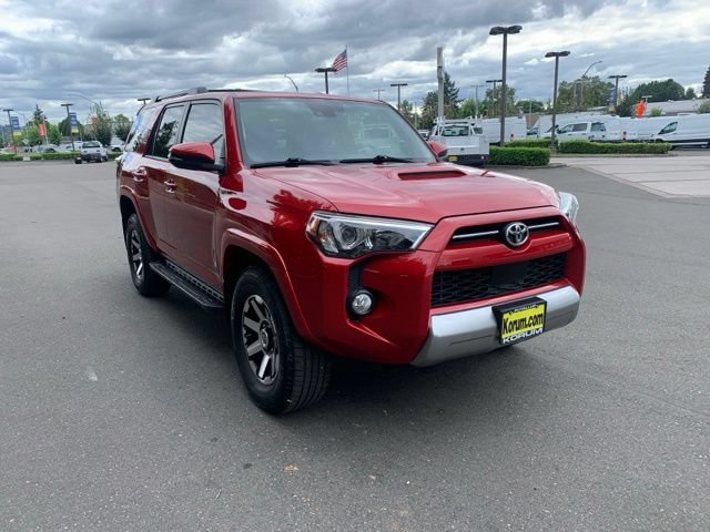 Used 2020 Toyota 4Runner TRD Off-Road Premium w/ Moonroof Package AWD/4WD image 8