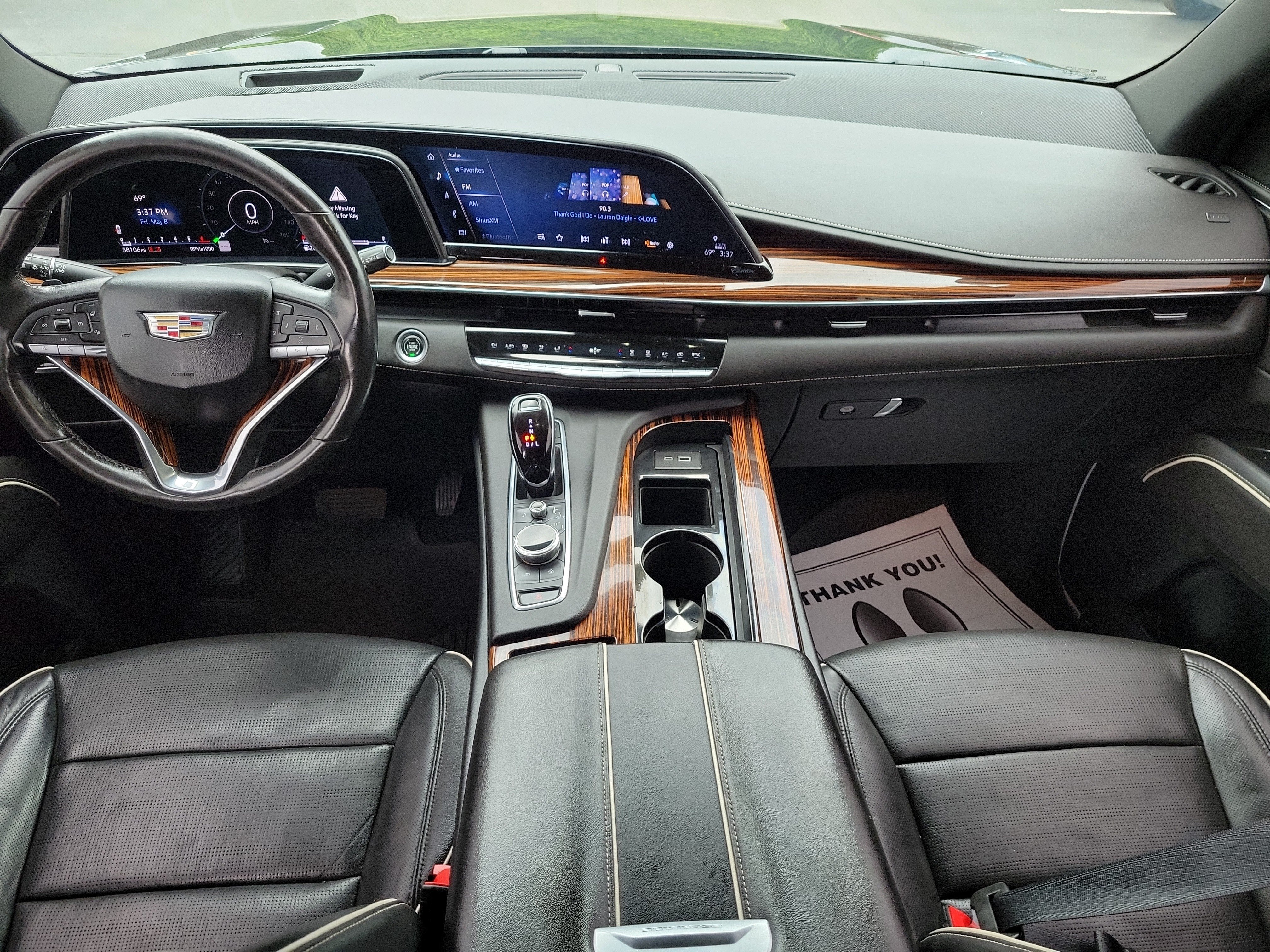 Used 2021 Cadillac Escalade Premium Luxury AWD/4WD image 12