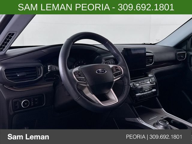 Used 2023 Ford Explorer Limited w/ Equipment Group 301A image 9