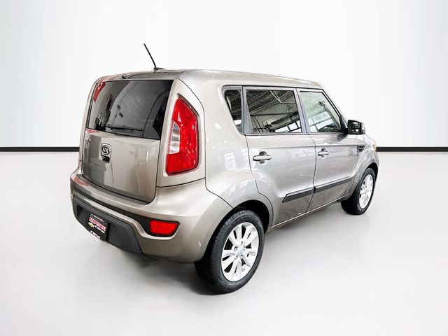Used 2012 Kia Soul + image 6