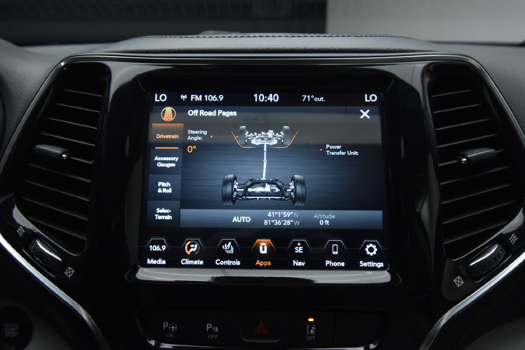 Used 2021 Jeep Cherokee Limited w/ Elite Package AWD/4WD image 31