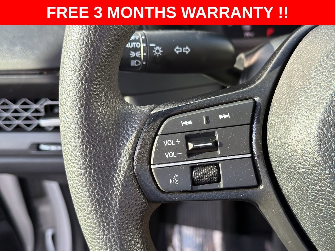Used 2023 Honda Accord EX image 39