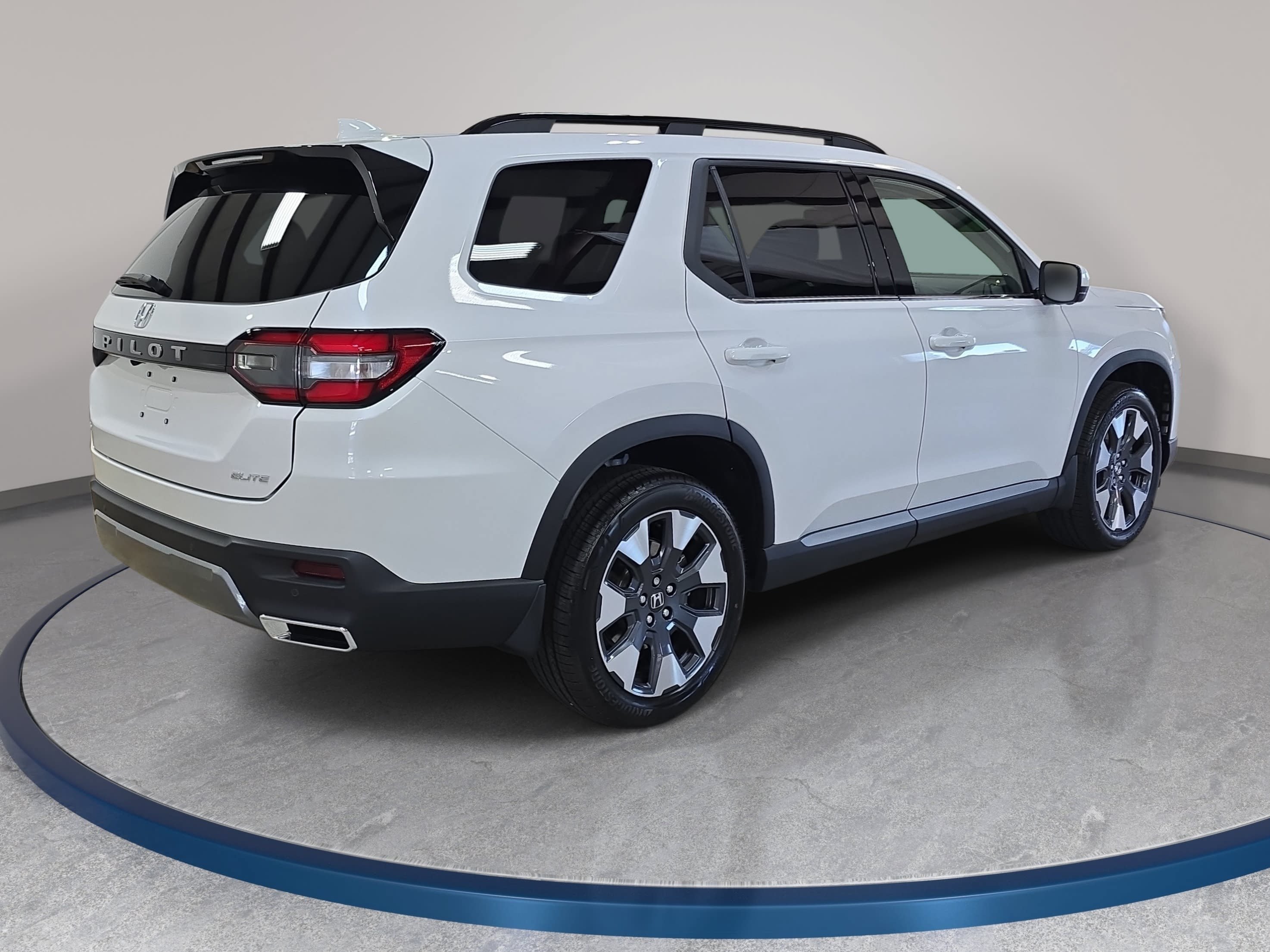 New 2026 Honda Pilot Elite image 6