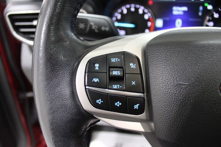 Used 2023 Ford Explorer Limited w/ Equipment Group 301A image 39