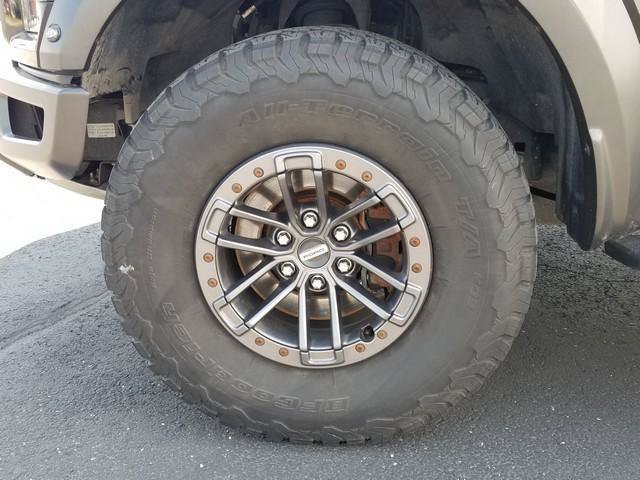 Used 2019 Ford F150 Raptor w/ Equipment Group 802A Luxury AWD/4WD image 27