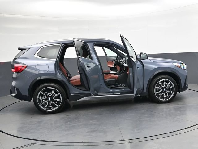 New 2026 BMW X1 xDrive28i w/ Technology Package AWD/4WD image 38
