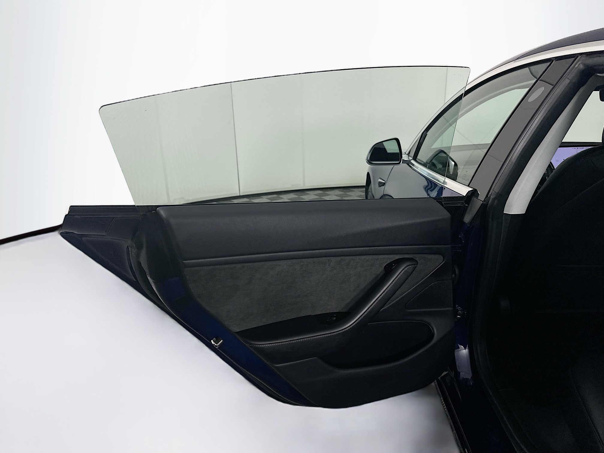 Used 2018 Tesla Model 3 Long Range RWD image 26