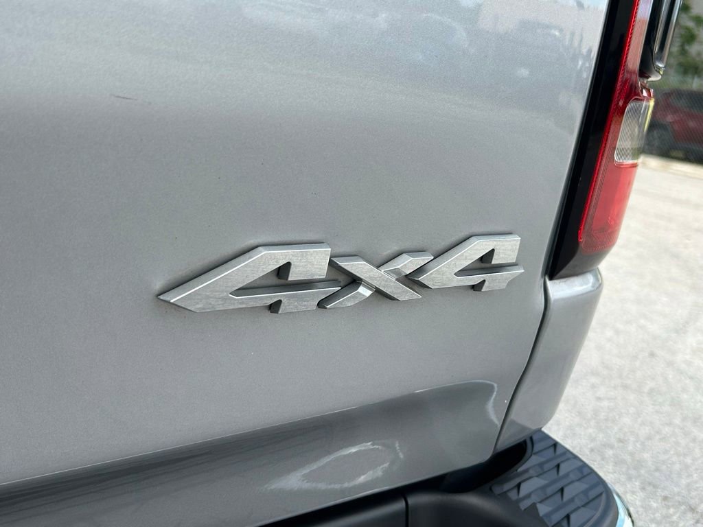 Used 2022 RAM 1500 Laramie AWD/4WD image 29