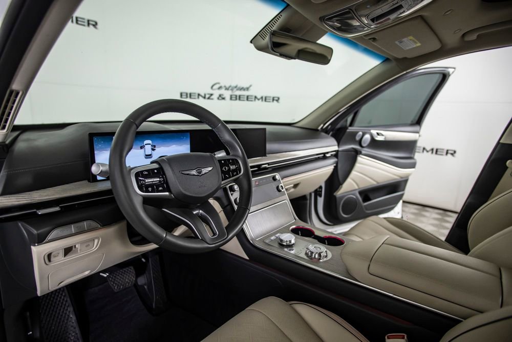Used 2025 Genesis GV80 2.5T Prestige image 23