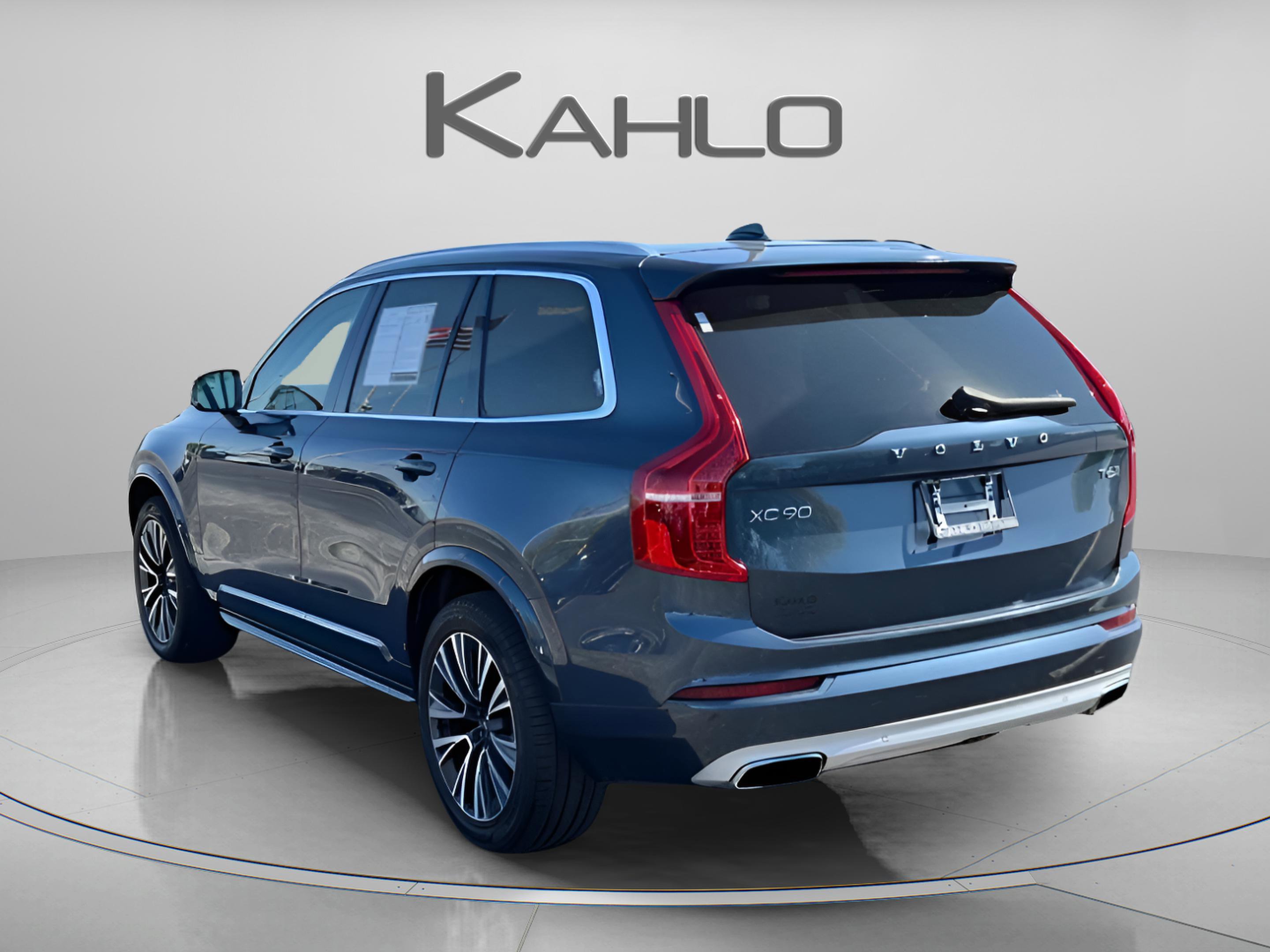 Used 2020 Volvo XC90 T6 Momentum AWD/4WD image 2