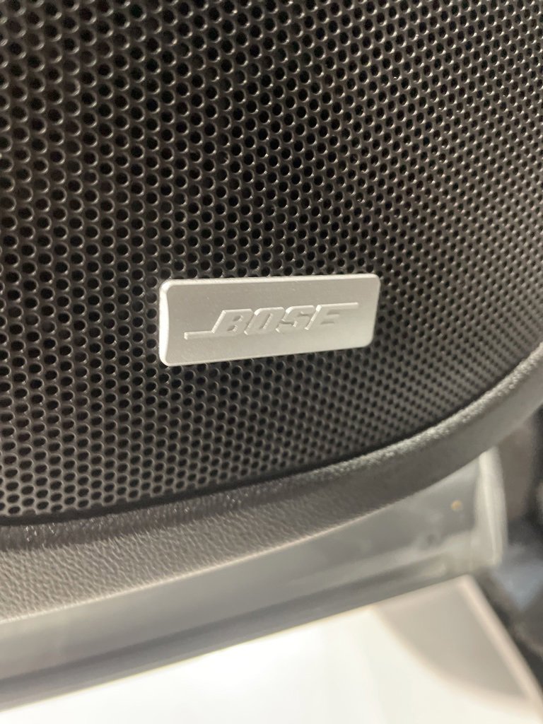 Used 2023 GMC Acadia Denali image 18