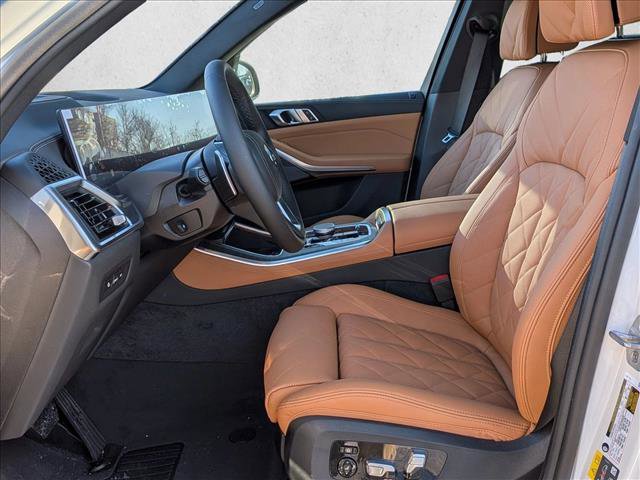 New 2026 BMW X5 xDrive50e image 4