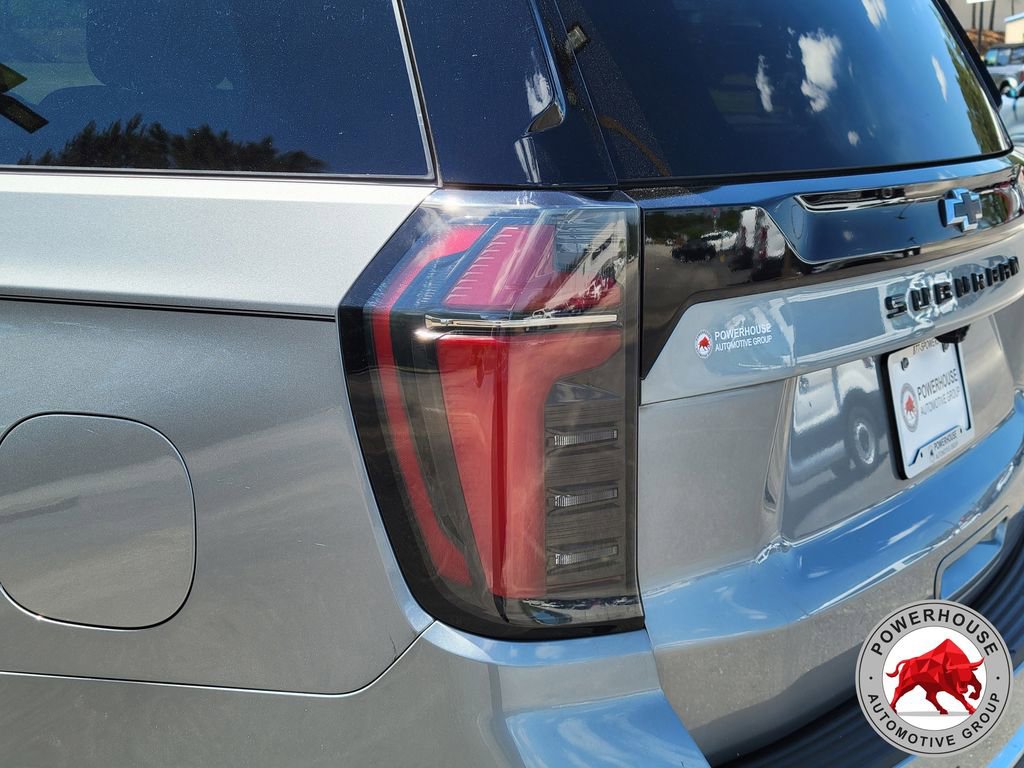 Used 2025 Chevrolet Suburban LS AWD/4WD image 13