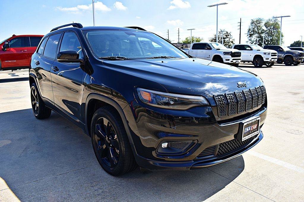 Used 2019 Jeep Cherokee Latitude Plus FWD image 14