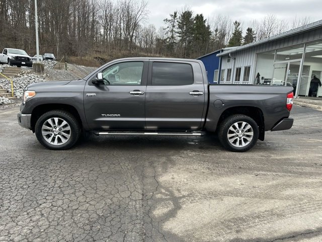 Used 2017 Toyota Tundra Limited image 2