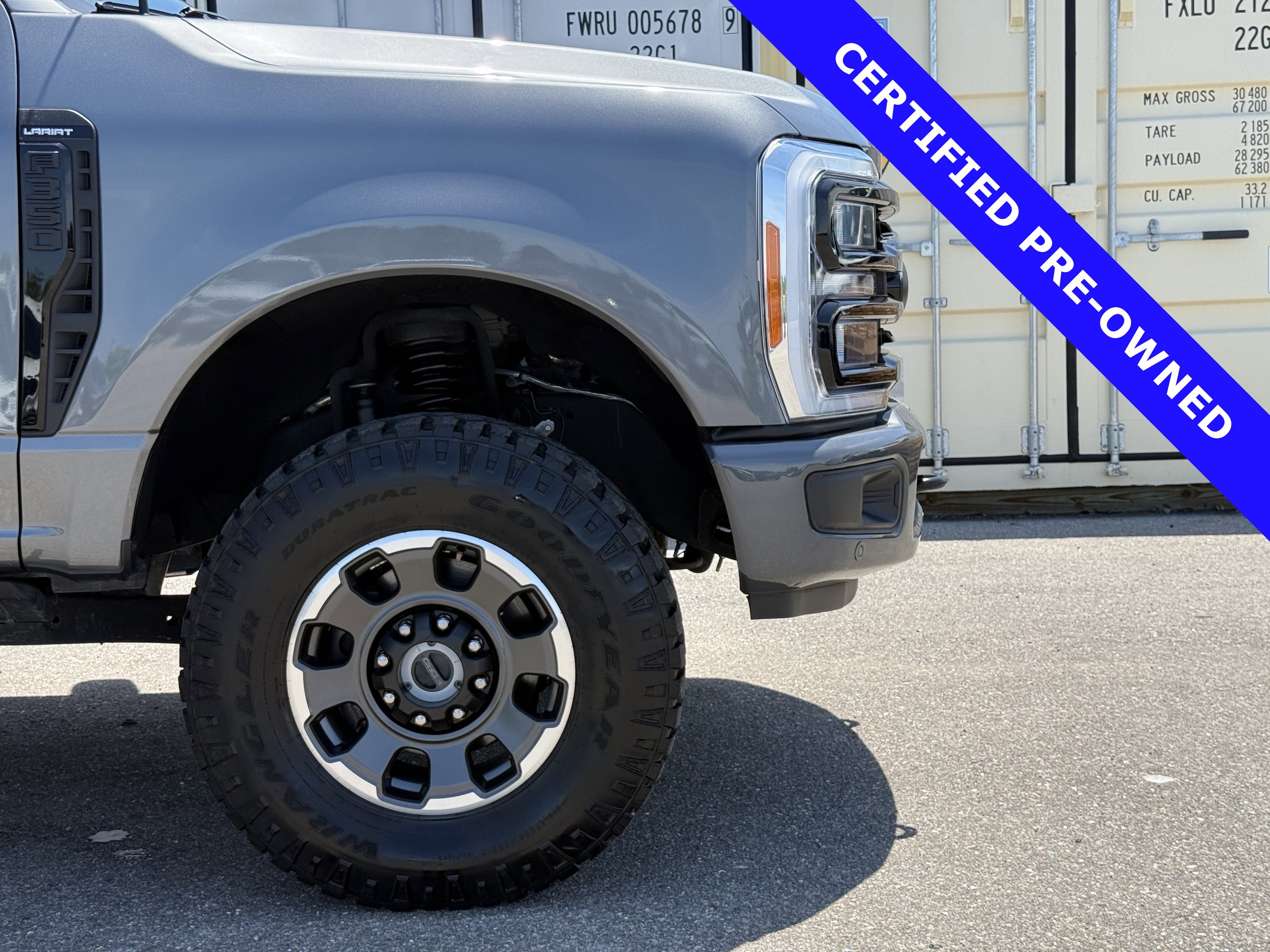 Used 2023 Ford F350 Lariat w/ Lariat Ultimate Package AWD/4WD image 11
