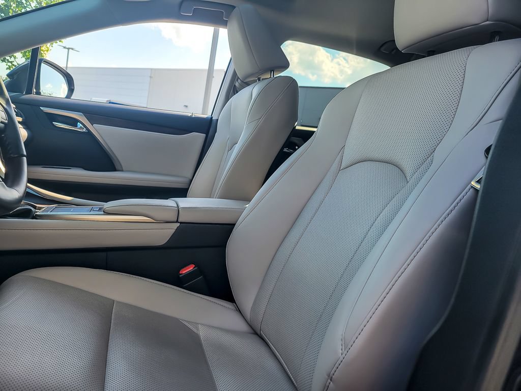 Used 2022 Lexus RX 350 AWD w/ Premium Package image 8