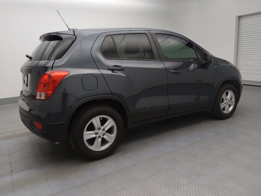 Used 2021 Chevrolet Trax LS w/ Tint and Cruise Package image 10