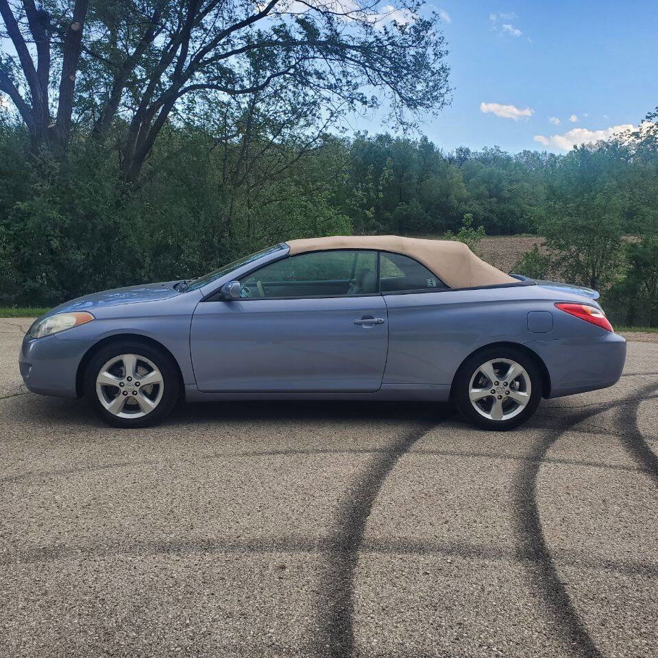 Used 2004 Toyota Solara SLE image 3
