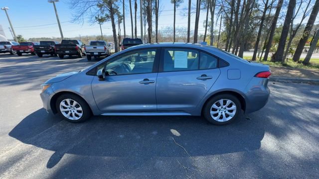 Used 2021 Toyota Corolla LE image 9