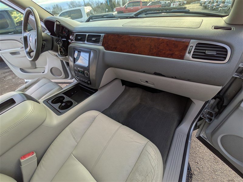 Used 2012 GMC Sierra 2500 SLT w/ SLT Convenience Package image 25